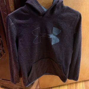 Under Armour sweatshirt
